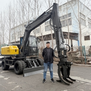 120輪式挖掘機
